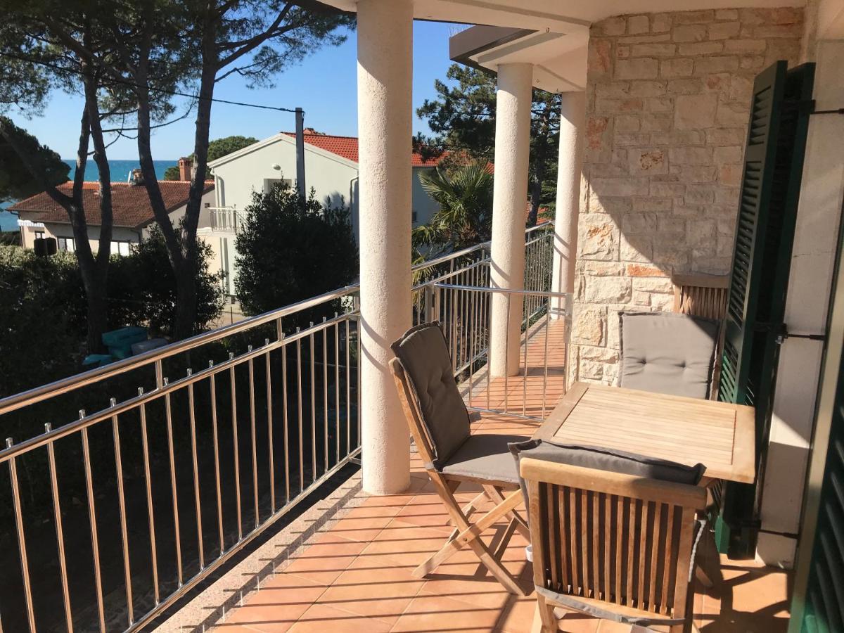 Todor Seaside Apartments Lovrecica  Bagian luar foto